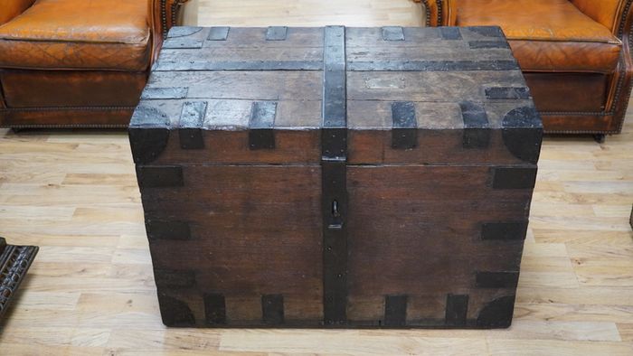 Antique Iron-Bound Oak Trunk / Valuables Chest, c.1780-1820