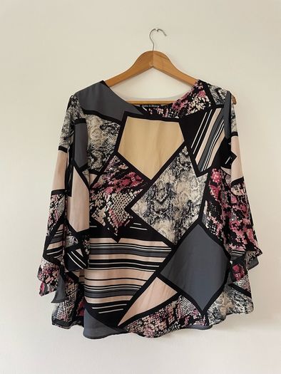 Dorothy Perkins Billie & Blossom top size 16
