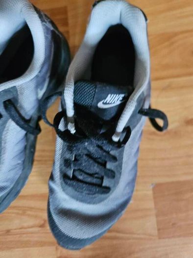 nike size 4 adult