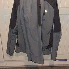 Alpryx tracksuit