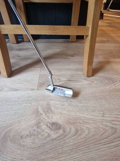 Scotty Cameron Newport 2
