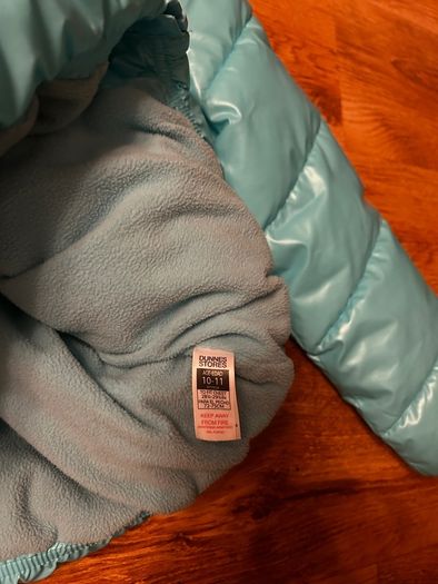 Girls winter jacket.