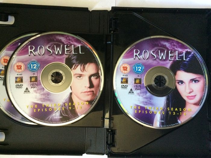 Roswell - Season 1-3 (1999-2002 Complete Series) [DVD TV Boxsets]