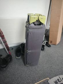 travel cot
