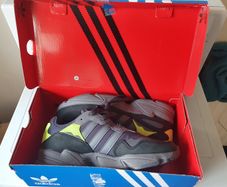 addidas size 7 young 96 Runners Trainers Never Worn size 7uk
