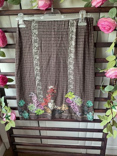 skirt bnwt Container brand size medium herringbone jersey fabric