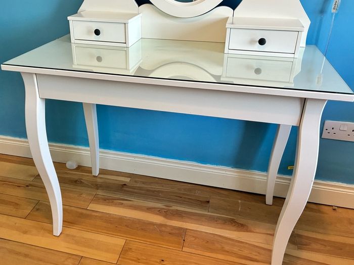IKEA Hemnes vanity table