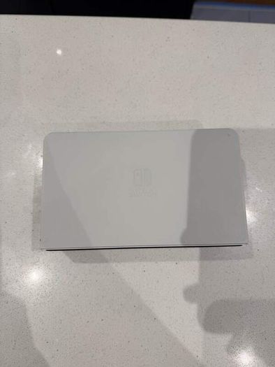 Nintendo Switch Oled include 4 Games,  Pro Controller