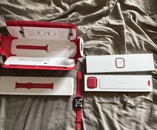 Apple Watch Series 7 (Product RED)