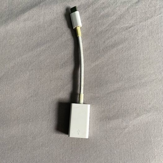 Miscellaneous electronic cables