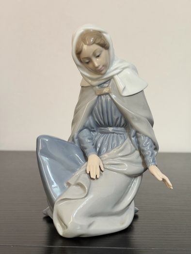 NAO By Lladro 4 Pcs Porcelain Nativity Set Mary - Joseph - Baby Jesus - Donkey