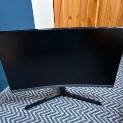 Samsung 27" Curve monitor
