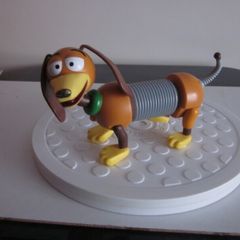 Mattel Disney Toy Story Slinky Dog Tube Body Poseable Action Figure 2017 FRX09.