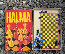Halma Vintage Board game