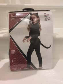 Halloween costume (5-7 years)