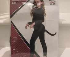 Halloween costume (5-7 years)