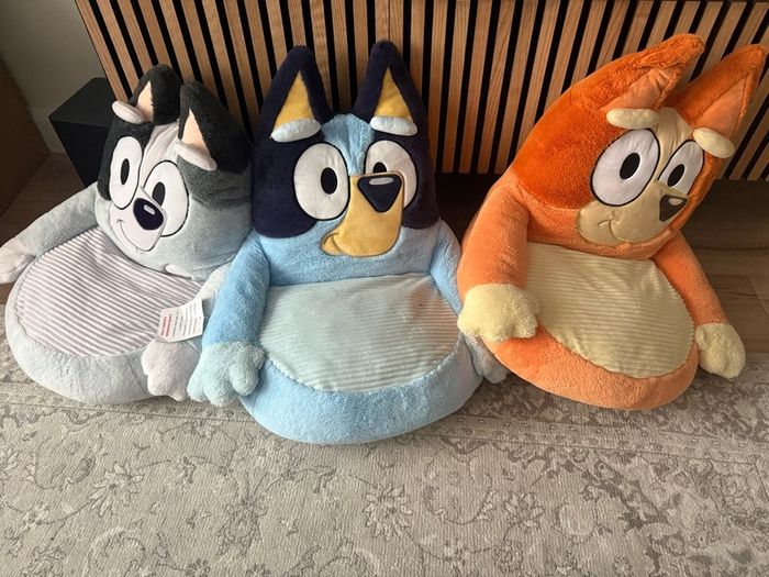3 plush soft bluey chairs