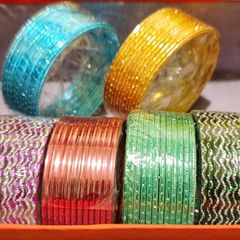 CLEARANCE lot of 96 bangles new sealed