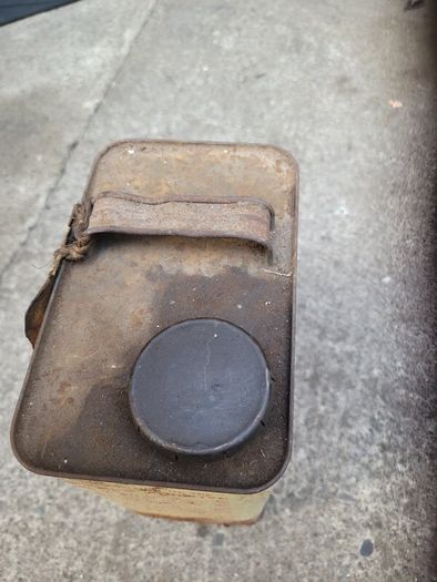 Redex 1 Gallon Oil Can