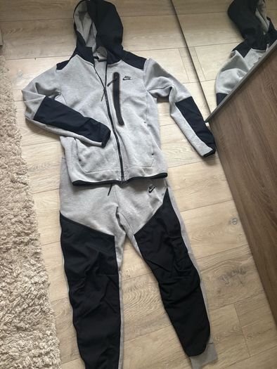 Nike Tracksuit