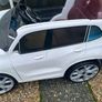 electric car toy Image 3