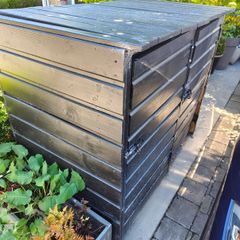 Double Bin store