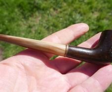 Vintage Thura Bruyere Pipe Smoking Pipe