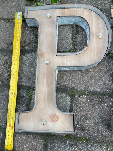 4 Illuminated Letters