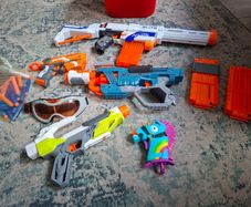 Nerf Guns, 1 pair goggles and accessories