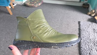 Leather ankle boots - Khaki-olive-green