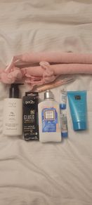 Free tioletries beauty bundle