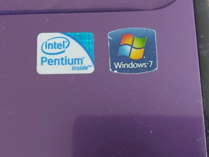 HP Pavilion g6, 15.6 inch Laptop, Intel Pentium CPU B950, 2.1GHz, 4GB Ram, 750GB HDD, Windows 7, 64 bit, Firefox, Opera, Chrome and VLC