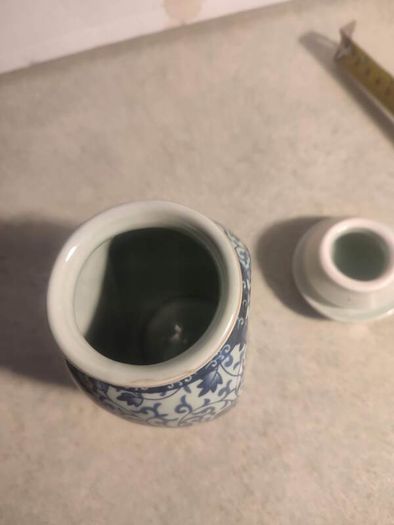 Vintage Embossed Flower Ceramic Jar  Tank Porcelain Crafts Home Decor