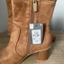 Size uk4 suede ankle boots Image 5
