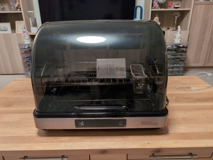 Sterilizing Unit