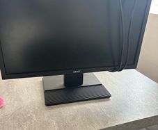 Free Acer Monitor