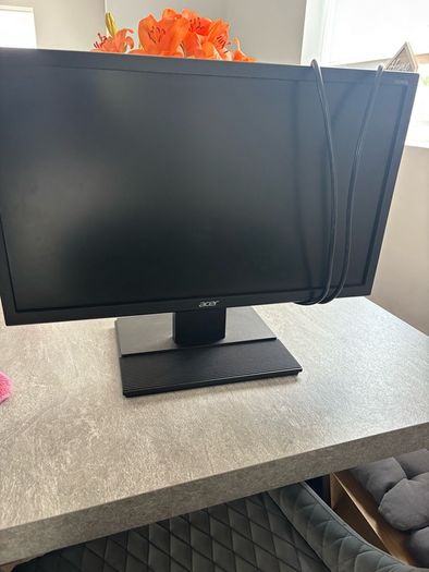 Free Acer Monitor