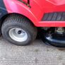 ride on mower Image 9
