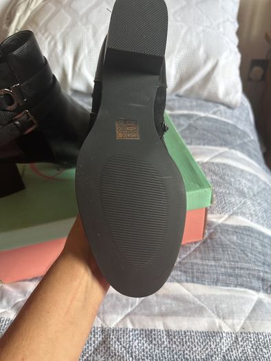 ankle boots