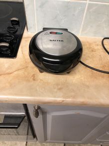 Omelette maker