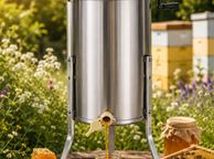 main image for ad Manual Honey Extractor, 4/8 Frames Honey Spinner Extractor, Stainless Steel Beekeeping Extraction, Honeycomb Drum Spinner with Lid, Apiary Centrifuge Equipment with Height Adjustable Stand