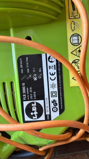 Leaf Blower Vacuum