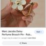 Marc Jacob Daisy perfume brooch pin Image 9