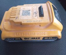 dewalt battery