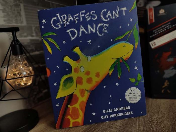 Giraffes Can't Dance ! 20th Anniversary Limited Edition ! Beautiful Hardcover ! 2018 ! by Orchard Books !