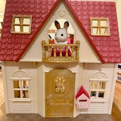Sylvanian Families Red Roof Cosy Cottage