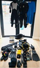 scuba diving gear