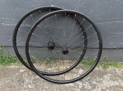 Bontrager Paradigm Comp Wheelset