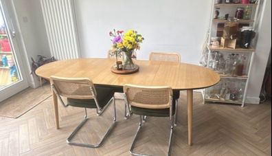 Oval Extendable Dining Table