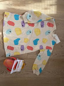 Lego duplo dress and munchkin cup